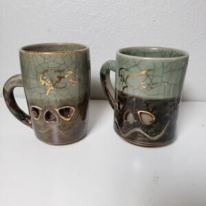 Somayaki Japaneese Tea Cups Set Of Two Earthy Crackle Glaze Gold Horse Mugs 2Pc